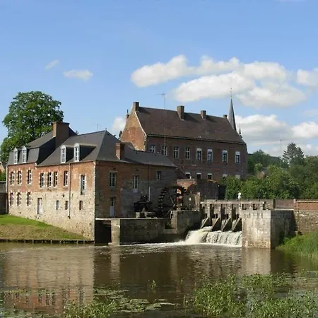 Aubepine 3* Sains-du-Nord