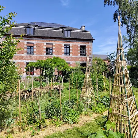 Aubepine 3* Sains-du-Nord