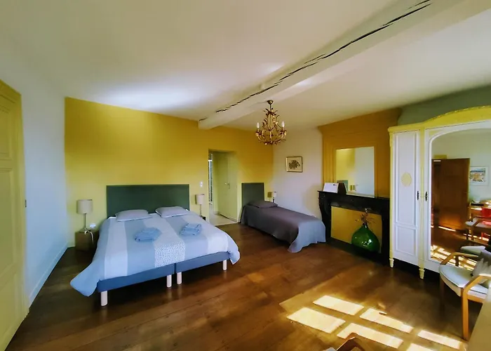 Aubepine Bed & Breakfast